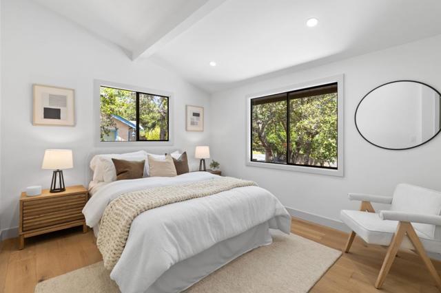 522 Summit Drive, Redwood City CA: https://media.crmls.org/mediaz/e2cb0aaf-ba1f-4ad3-9faf-7e9a648e3fdb.jpg