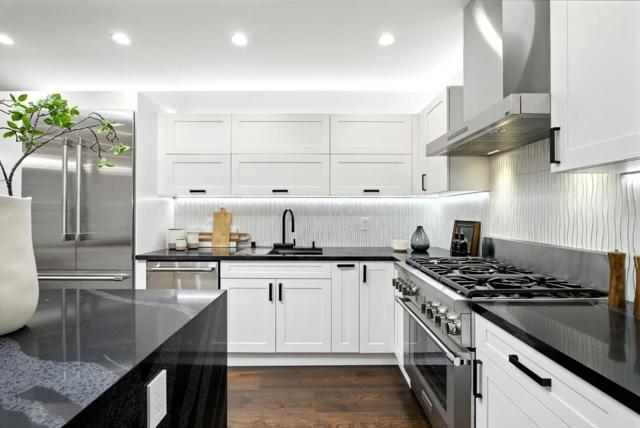 651 41st Avenue, San Francisco CA: https://media.crmls.org/mediaz/e2cbb7ef-f9a2-43d2-9bb5-75f4947d62d8.jpg