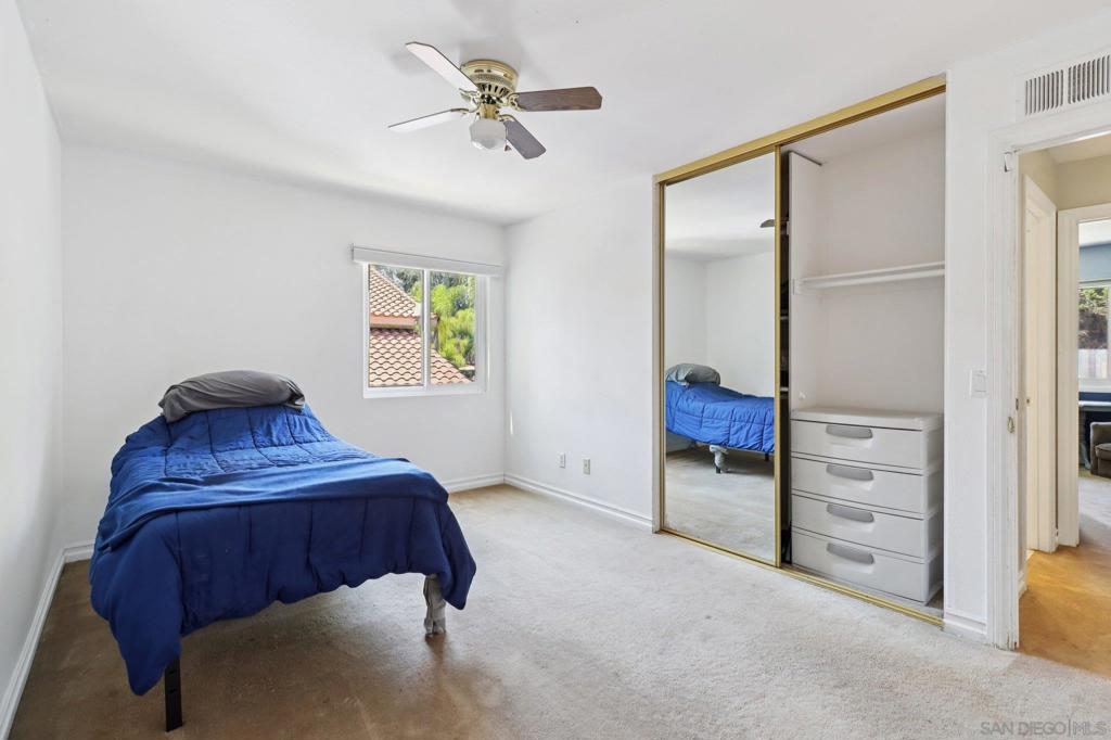 MLS #250035843SD img 42