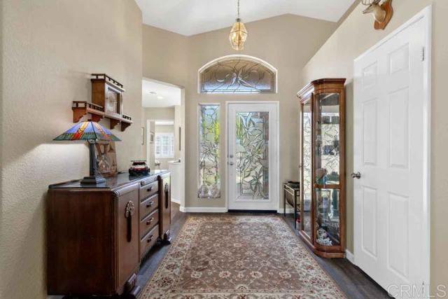 2307 Columbine Drive, Alpine CA: https://media.crmls.org/mediaz/e2ce195d-0f68-4479-847d-c15423225c4c.jpg