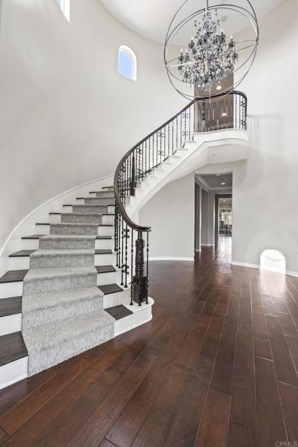 Detail Gallery Image 3 of 75 For 1717 Playa Vista, San Marcos,  CA 92078 - 4 Beds | 4 Baths