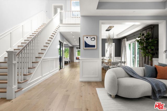 5 Bed Home for Sale in Los Angeles, California