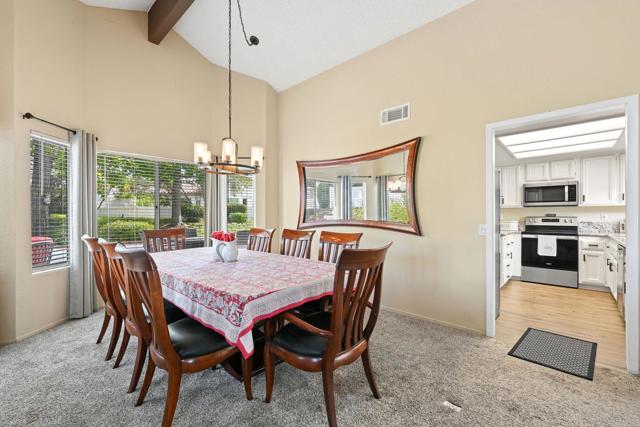 Detail Gallery Image 14 of 38 For 4737 Galicia Way, Oceanside,  CA 92056 - 2 Beds | 2 Baths