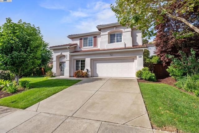 1000 Silver Maple Lane, Hayward CA: https://media.crmls.org/mediaz/e2d03490-47c3-49a3-9f94-a561c3be3a7c.jpg