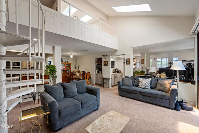 Detail Gallery Image 8 of 31 For 2200 Martinique Ln, Oxnard,  CA 93035 - 2 Beds | 2 Baths