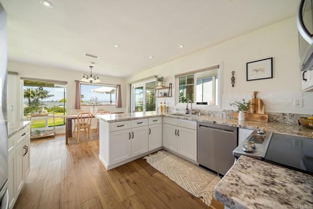 3890 Vista Campana S, Oceanside CA: https://media.crmls.org/mediaz/e2d09196-19df-4187-84f6-5b8e6cde6a4c.jpg