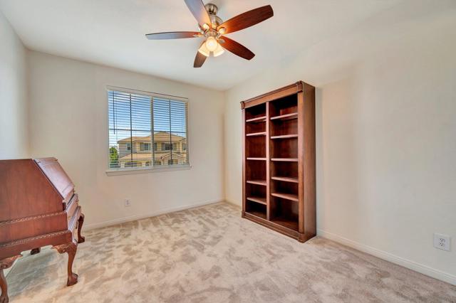 23860 Hollingsworth Dr, Murrieta CA: https://media.crmls.org/mediaz/e2d0e99d-3e21-4bce-9017-13c828a71c1c.jpg