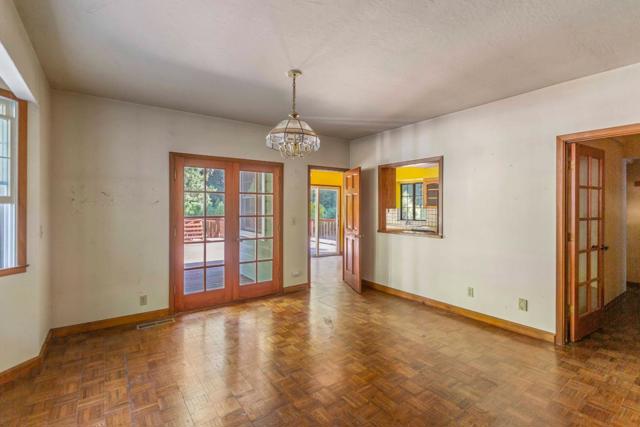 22370 Old Santa Cruz Highway, Los Gatos CA: https://media.crmls.org/mediaz/e2d11aba-3113-4396-b2c9-86809ed0bdd8.jpg