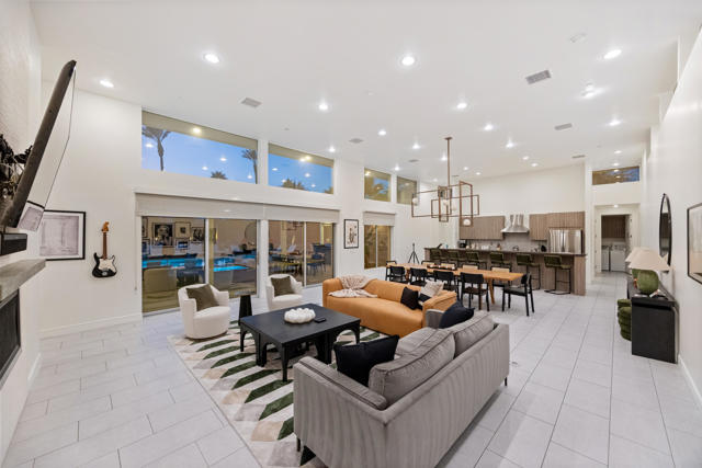 51165 Evangeline Way, La Quinta CA: https://media.crmls.org/mediaz/e2d1320f-e8ca-4b95-a567-e0ea0248b158.jpg