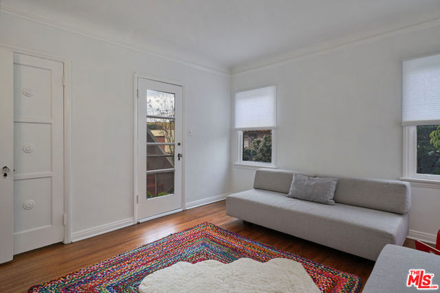 1235 HI POINT Street, Los Angeles CA: https://media.crmls.org/mediaz/e2d1d2bc-0ff8-4415-974e-fc3de576b3a4.jpg