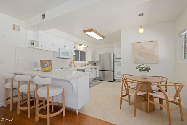 Detail Gallery Image 10 of 33 For 1111 Crestline Dr, Santa Barbara,  CA 93105 - 3 Beds | 2/1 Baths