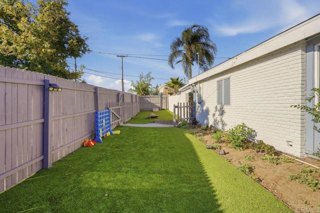 Detail Gallery Image 31 of 32 For 9452 Larrabee Ave, San Diego,  CA 92123 - 4 Beds | 3 Baths