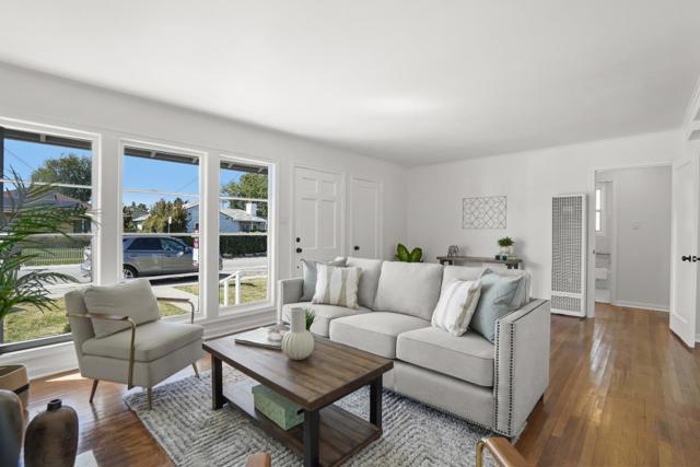 1016 E Santa Inez Avenue, San Mateo CA: https://media.crmls.org/mediaz/e2d29d29-f85f-413e-a576-cb64d3a9ad75.jpg
