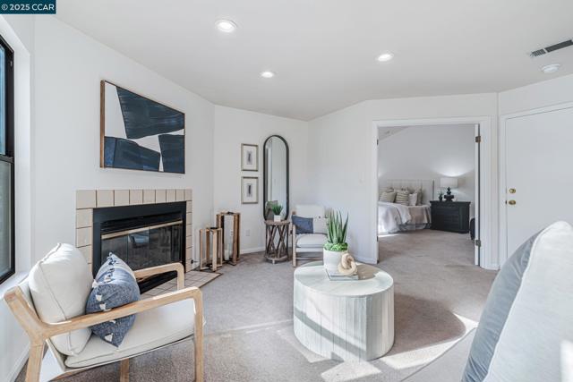 61 Alberta Ter, Walnut Creek CA: https://media.crmls.org/mediaz/e2d3481b-a075-417d-b8f4-23bb26617c00.jpg