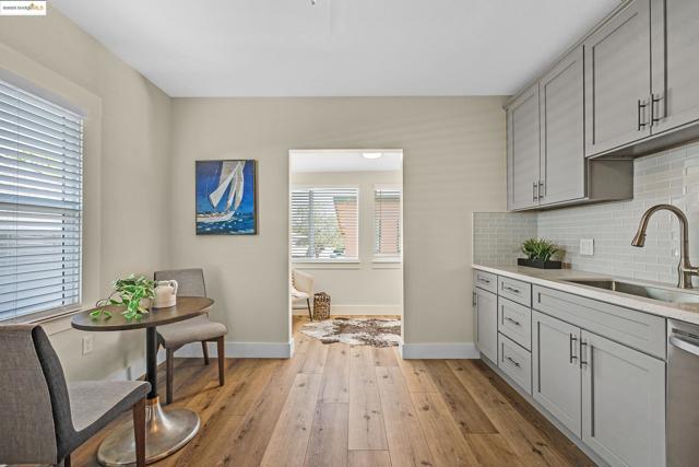1047 59th Street, Oakland CA: https://media.crmls.org/mediaz/e2d378a0-087a-4d70-94d3-404791f69361.jpg