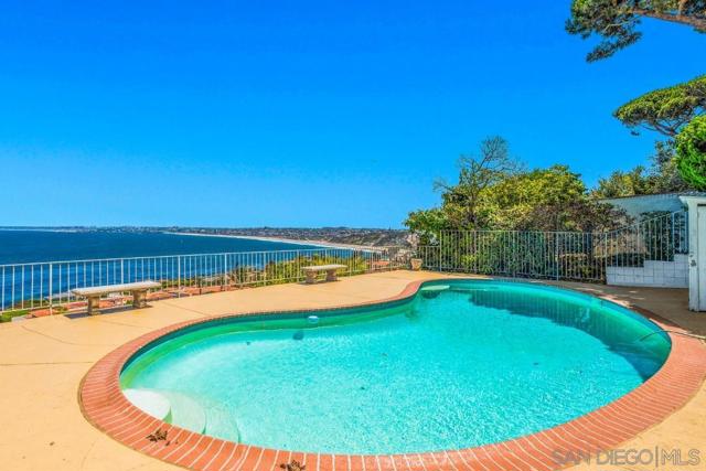 605 Palos Verdes Dr W, Palos Verdes Estates, California 90274, 4 Bedrooms Bedrooms, ,2 BathroomsBathrooms,Residential,Sold,Palos Verdes Dr W,220015650SD