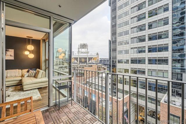321 10th Ave, San Diego CA: https://media.crmls.org/mediaz/e2d67590-c746-4d8e-aa00-79d838c0a3c0.jpg