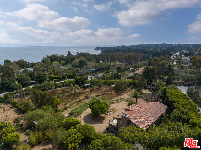 Drew Fenton | 27950 Winding Way Malibu CA | MLS: 7427723