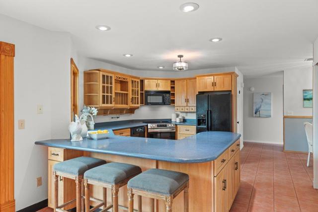 Breakfast bar