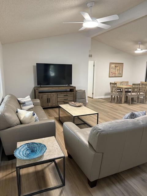 73240 Adobe Springs Drive, Palm Desert CA: https://media.crmls.org/mediaz/e2d78560-91a0-4126-b29d-3dc0abefeae5.jpg