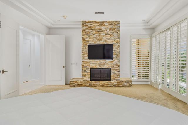 801 Deer Haven Circle, Palm Desert, CA 92211