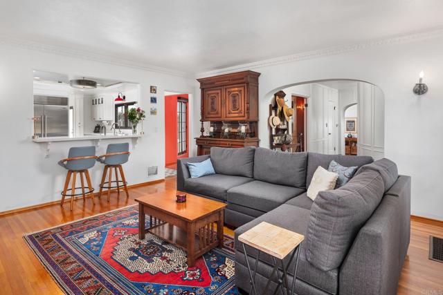 4397 Piedmont Drive, San Diego CA: https://media.crmls.org/mediaz/e2d8f6a6-f439-4f8e-ba35-8ea332ab3d84.jpg