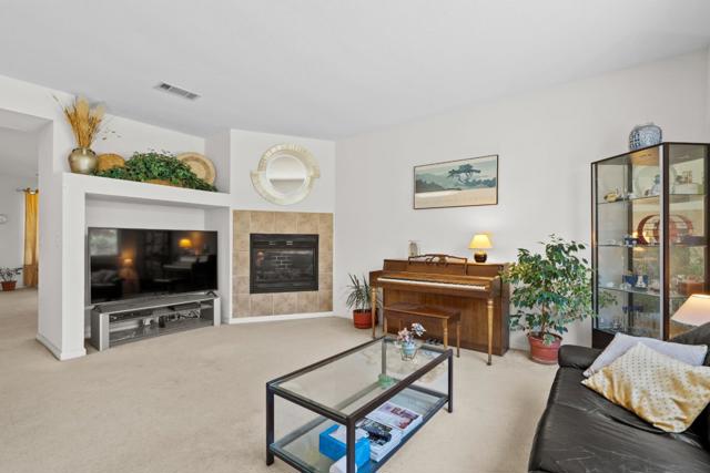 1085 Oakpoint Drive, Bay Point CA: https://media.crmls.org/mediaz/e2daf005-0ead-4ebe-809d-f19929cd378a.jpg
