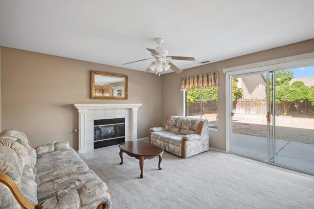 1622 Fir Drive, Los Banos CA: https://media.crmls.org/mediaz/e2dc05b3-daf0-4917-b48b-095a5d3db82a.jpg