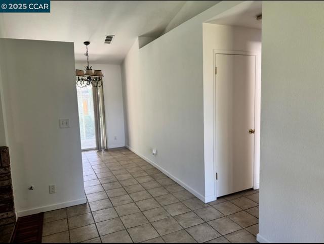 5108 Vigna Way, Salida CA: https://media.crmls.org/mediaz/e2dc7033-ba8b-4b79-98db-24790c0e4b40.jpg