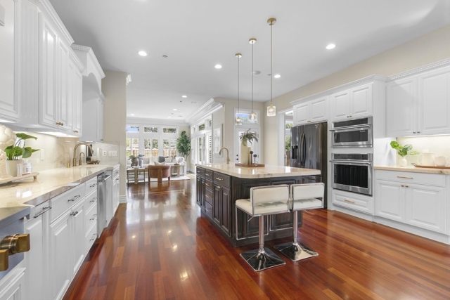 Image 14 of 60 For 1235 Austin St