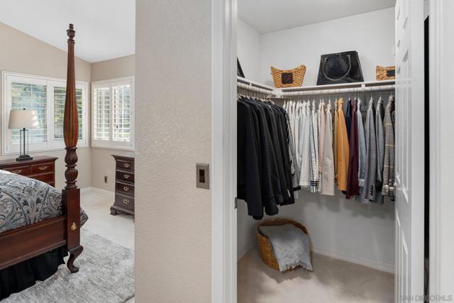 18027 Chieftain Ct, San Diego CA: https://media.crmls.org/mediaz/e2de3630-a931-48b4-b82f-d5b9638a7333.jpg