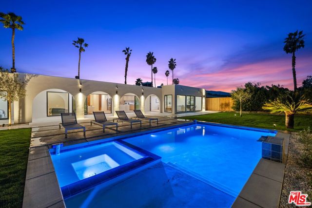 80100 Vista Grande, La Quinta CA: https://media.crmls.org/mediaz/e2dec0f7-ad1b-433c-ba86-571af0a3f9ae.jpg