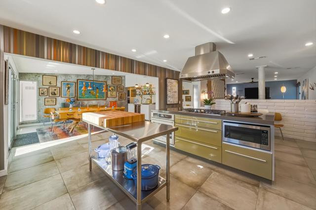 5337 E Lakeside Drive, Palm Springs CA: https://media.crmls.org/mediaz/e2df1c70-a431-46ef-b43c-fc556b084b10.jpg