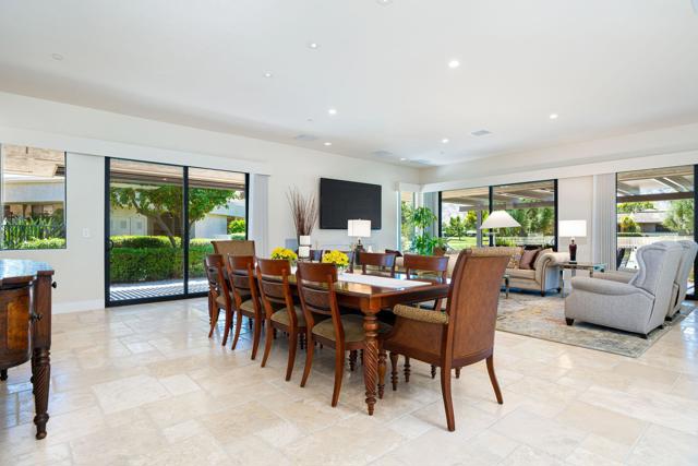 9 Furman Court, Rancho Mirage CA: https://media.crmls.org/mediaz/e2dffeba-b215-4d0d-a9b8-5f7e10ab7b18.jpg