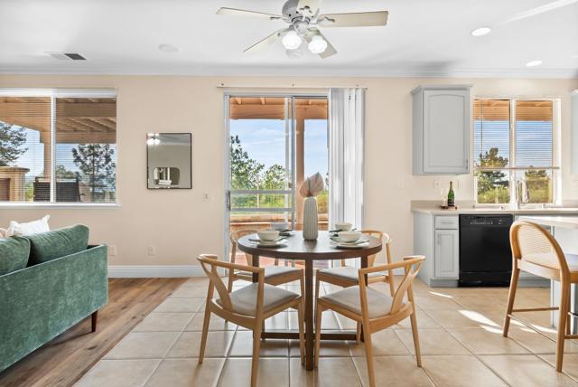 Detail Gallery Image 12 of 36 For 33360 Barrington, Temecula,  CA 92592 - 5 Beds | 3 Baths