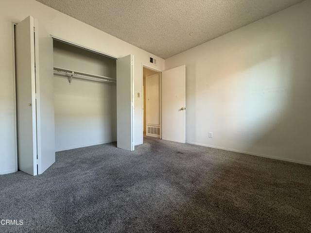 Detail Gallery Image 8 of 14 For 1421 Kingswood Way, Oxnard,  CA 93030 - 4 Beds | 2 Baths