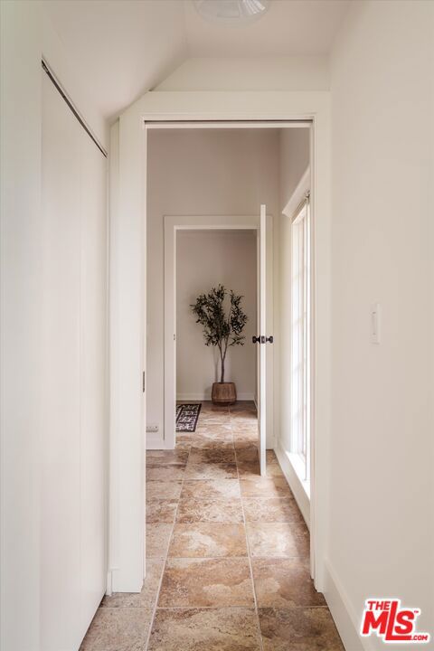 2268 Ben Lomond Drive, Los Angeles CA: https://media.crmls.org/mediaz/e2e42946-9cb4-4f84-a3f0-c27951ddba08.jpg