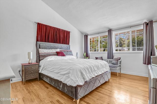 23248 Community Street, West Hills CA: https://media.crmls.org/mediaz/e2e42b3b-bf51-40cd-a063-82bc79ac1ece.jpg