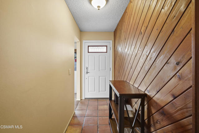 236 Granada Street, Camarillo CA: https://media.crmls.org/mediaz/e2e4bde3-fa17-424f-a727-b5a77e16544c.jpg