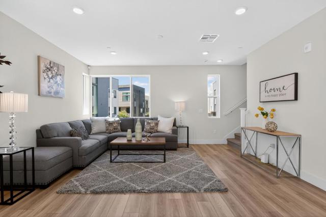 3891 Vanguard, Fremont CA: https://media.crmls.org/mediaz/e2e54acd-89cb-4784-83e1-829daaa99ff5.jpg