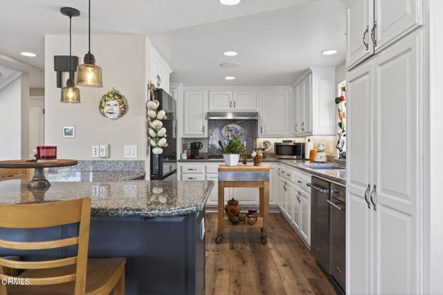 Detail Gallery Image 24 of 52 For 116 Pasadena Ave, Oxnard,  CA 93035 - 3 Beds | 2/1 Baths