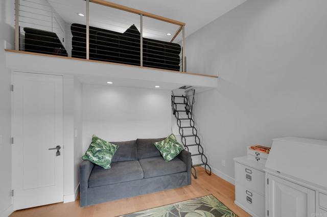 Detail Gallery Image 26 of 69 For 405 S Sierra Ave #187,  Solana Beach,  CA 92075 - 3 Beds | 3 Baths