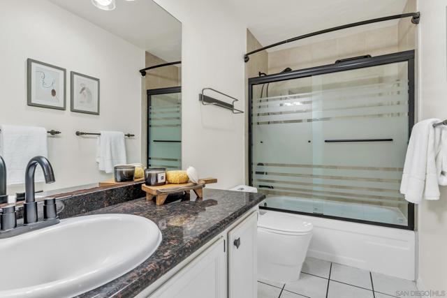 3050 Rue D'Orleans, San Diego CA: https://media.crmls.org/mediaz/e2e7220a-f949-448b-af3f-583f83403ced.jpg