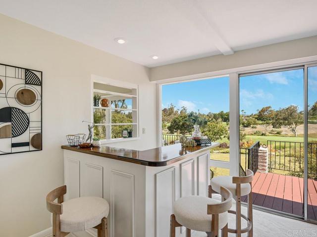 6418 Paseo Delicias, Rancho Santa Fe CA: https://media.crmls.org/mediaz/e2e7ba53-58bf-448f-b565-0999b67d7820.jpg