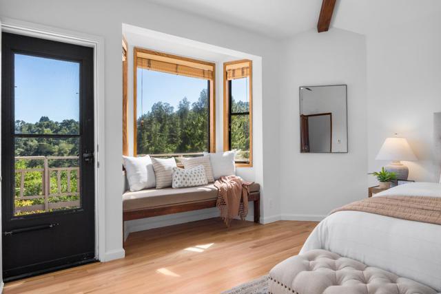220 Hidden Valley, Soquel CA: https://media.crmls.org/mediaz/e2e7d2c1-726a-43ba-ab71-27eec53b217a.jpg