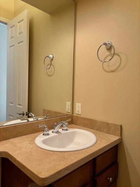 35373 Vista Montana Court, Cathedral City CA: https://media.crmls.org/mediaz/e2e7fe04-cd2d-46b4-9de6-1d8bf17113c0.jpg