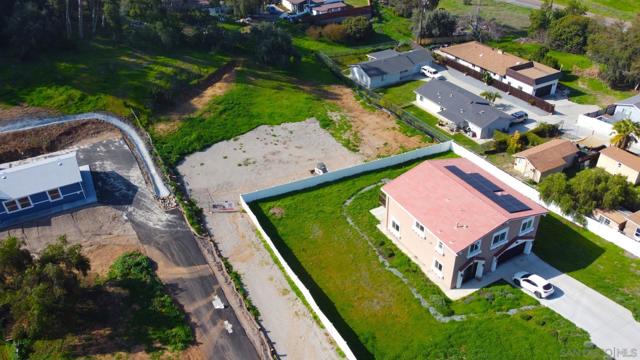 0 Echo Dr, La Mesa CA: https://media.crmls.org/mediaz/e2e8630f-56b1-48fe-a70d-3902ac49f866.jpg