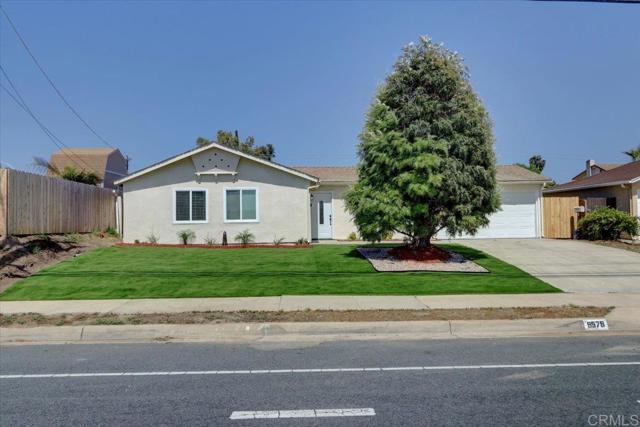 Detail Gallery Image 3 of 70 For 9579 Carlton Hills Blvd, Santee,  CA 92071 - 4 Beds | 2 Baths