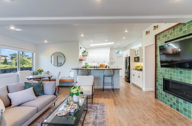 2360 Melanie Place, Santa Cruz CA: https://media.crmls.org/mediaz/e2e90fc6-5ee1-459a-abfc-28b930addc87.jpg