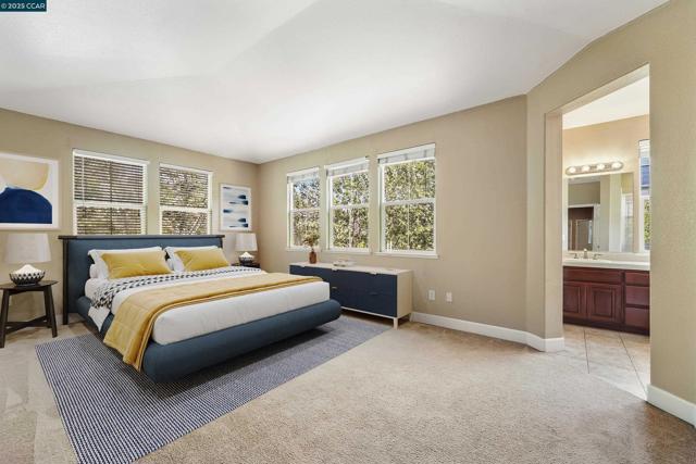 513 Lexington Dr, Vallejo CA: https://media.crmls.org/mediaz/e2e95b4f-f198-42f3-be3e-2772262013f6.jpg